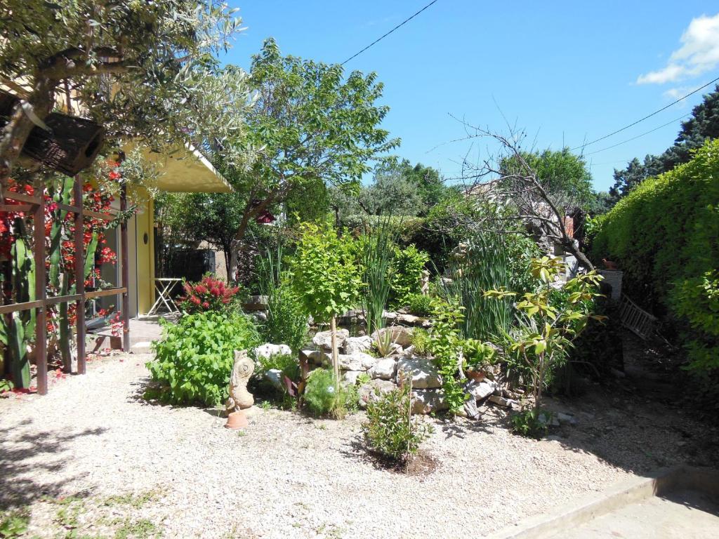 O Doux S'Home Lédenon Buitenkant foto